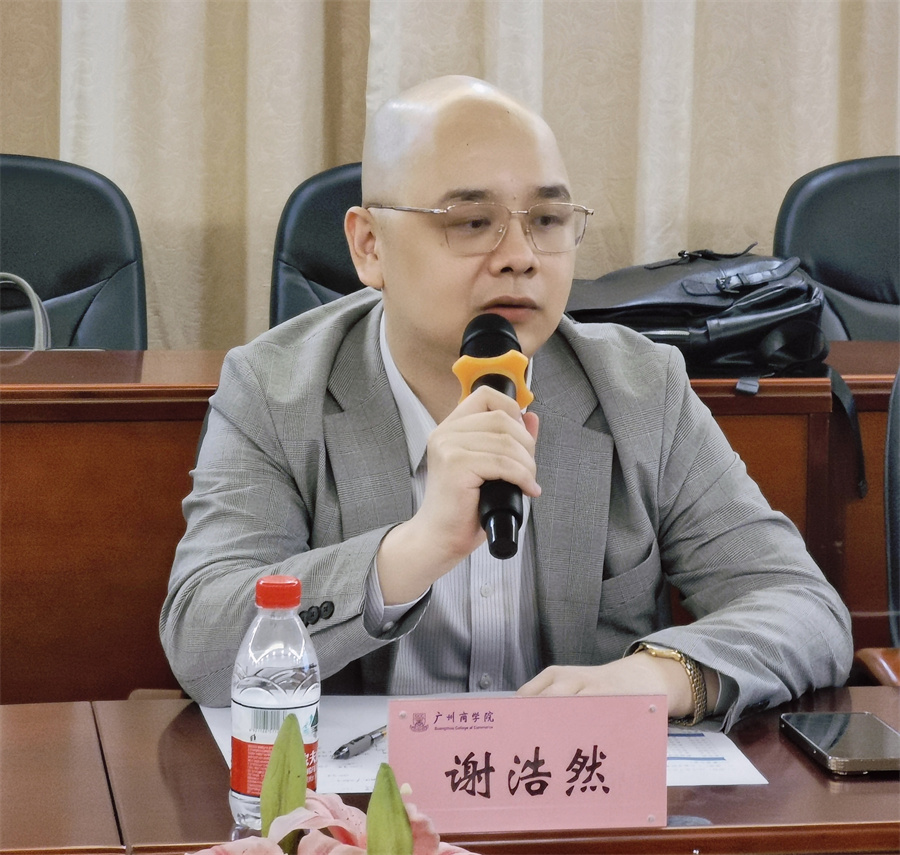香港岭南大学数据科学公司署理副经理、副教授谢浩然.jpg